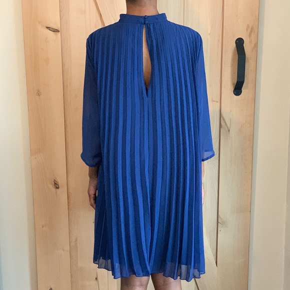 ASOS Pleated Trapeze Dress - Picture 3 of 3